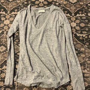 Abercrombie long sleeved top. Cozy and soft!